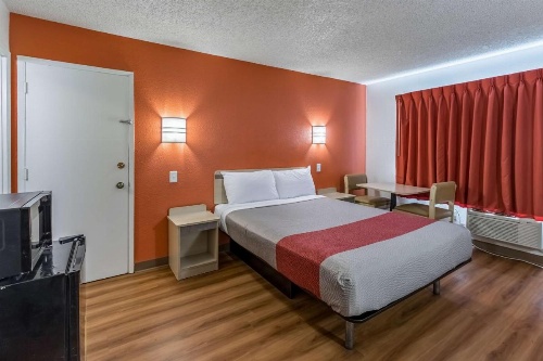 Motel 6-Beaverton, OR image 24